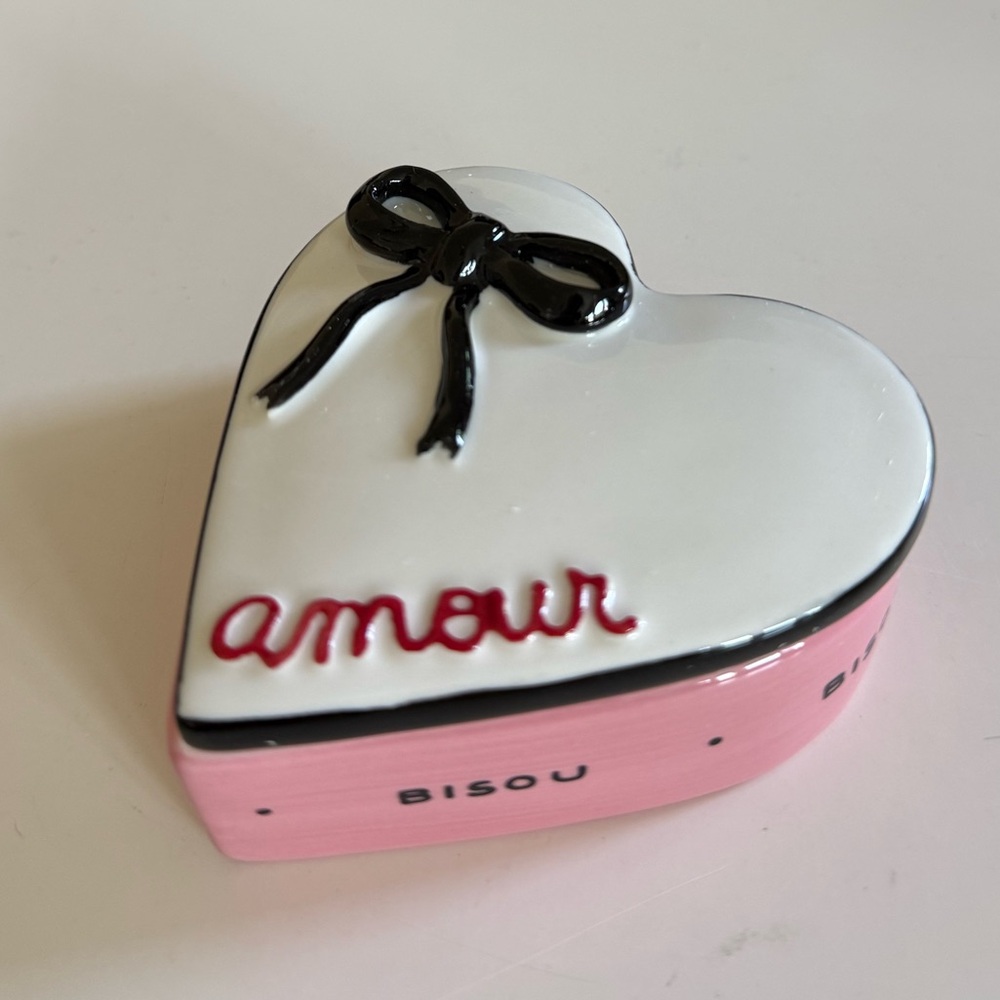 Anthropologie Heart Trinket Box Ceramic Amour Bow